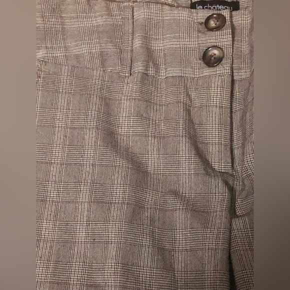 Le Chateau Women’s Capris Pinstripe Pants - Picture 2 of 3